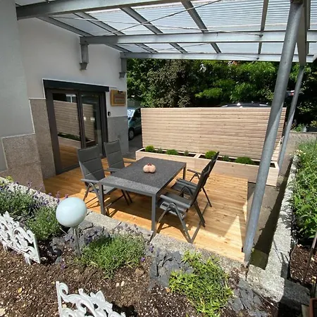 Alblounge Vip Apartamento Neuffen
